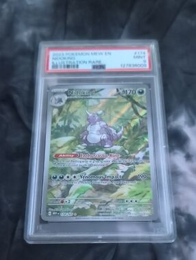 Pokemon Nidoking Illustration Rare Trading Card - Green, Purple, White